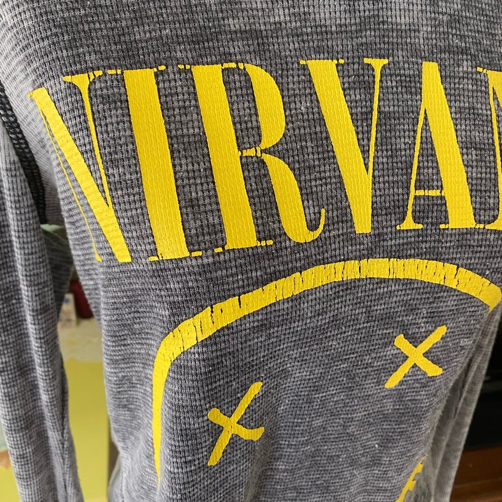 Nirvana Top - Picture 2 of 6